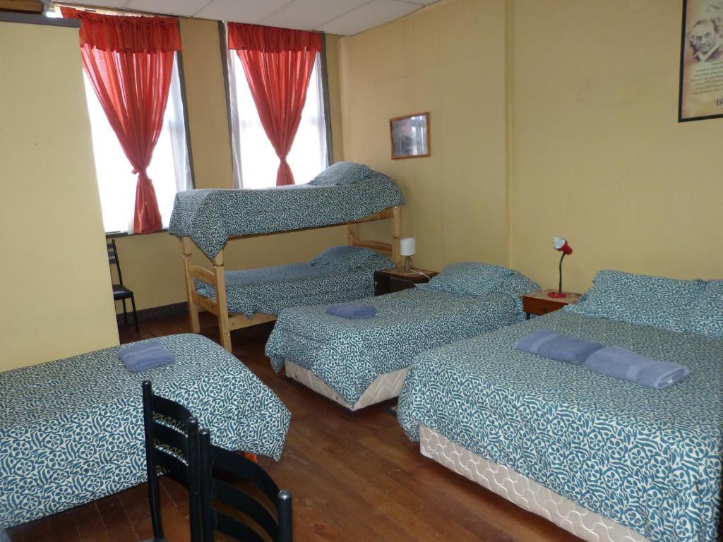 Family Room (6 Adults)